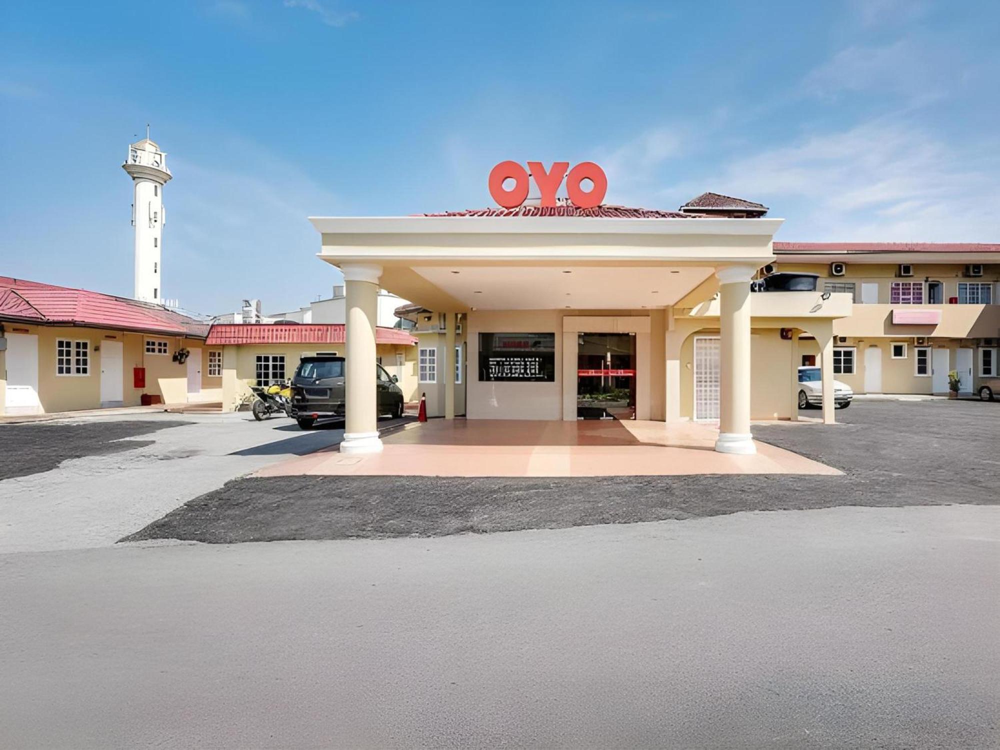 Oyo 44094 Bangi Lanai Hotel Exterior foto